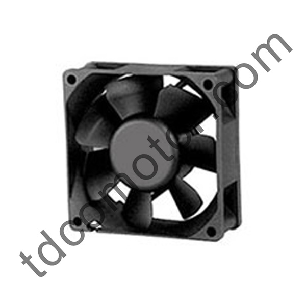 DC Aksiyel Fan 70x70x25 YZ-7025D Kovanlı Rulman Bilyalı Rulman